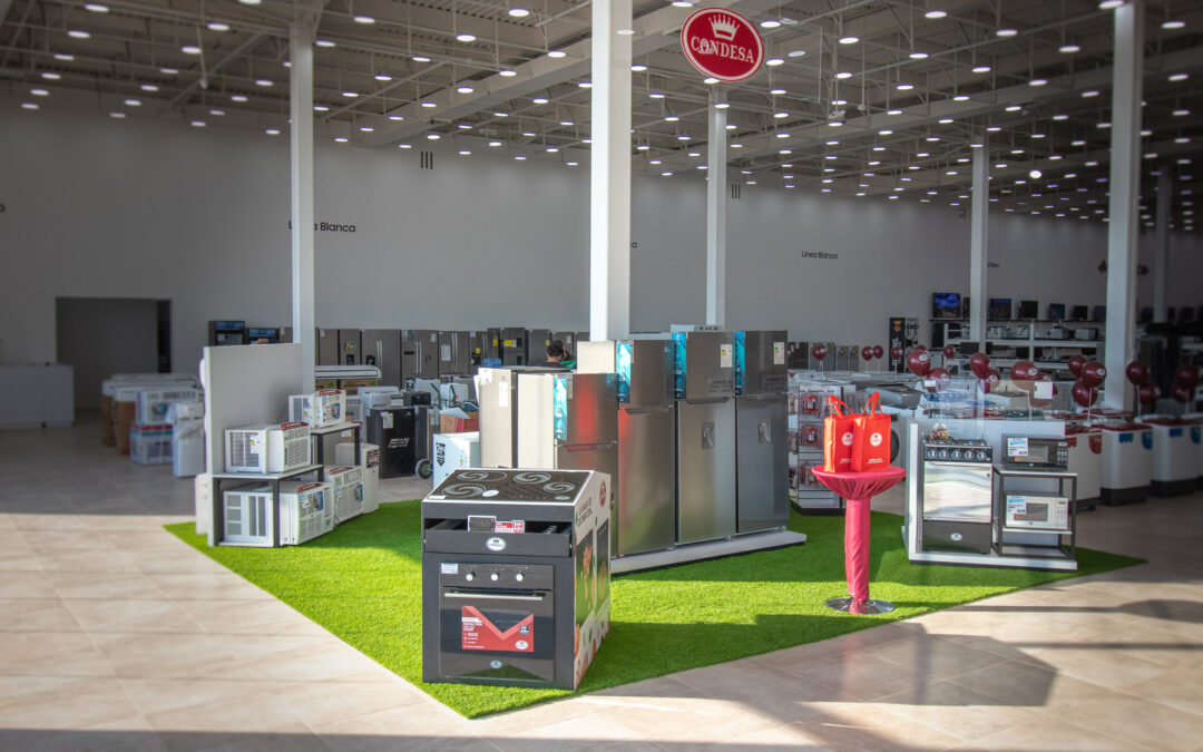 Condesa arrives in Cabimas